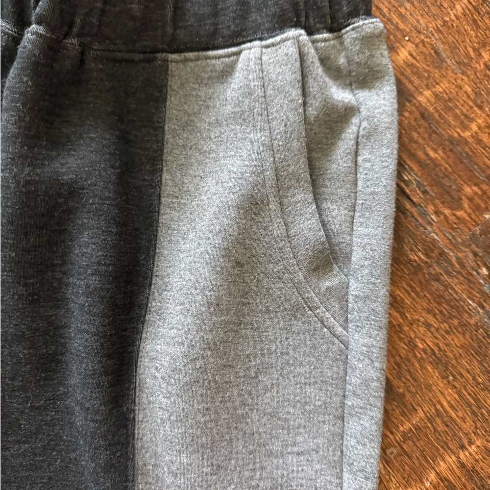 Women's Gray and Black Jogger Set - Picture 7 of 8